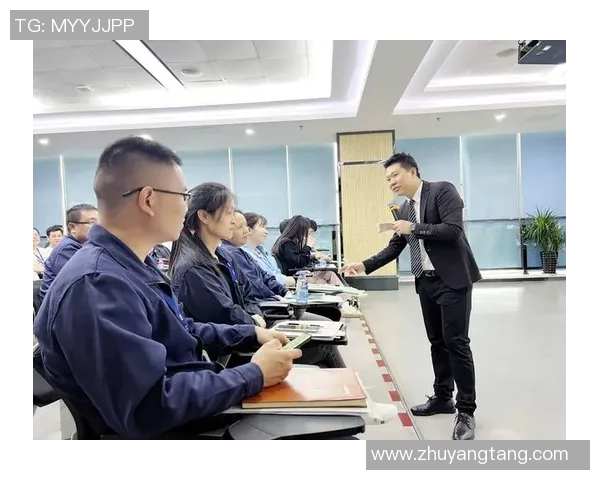 上海篮球队在联合会杯中的团队协作表现分析与点评